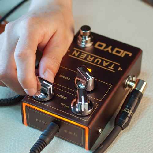 JOYO Overdrive Distortion Pedal R Series for Electric Guitar Effect (Tauren R-01): A Comprehensive Review